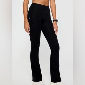 fabletics scrub leggings!